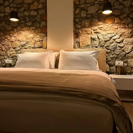 Hotel Ndrio 5*